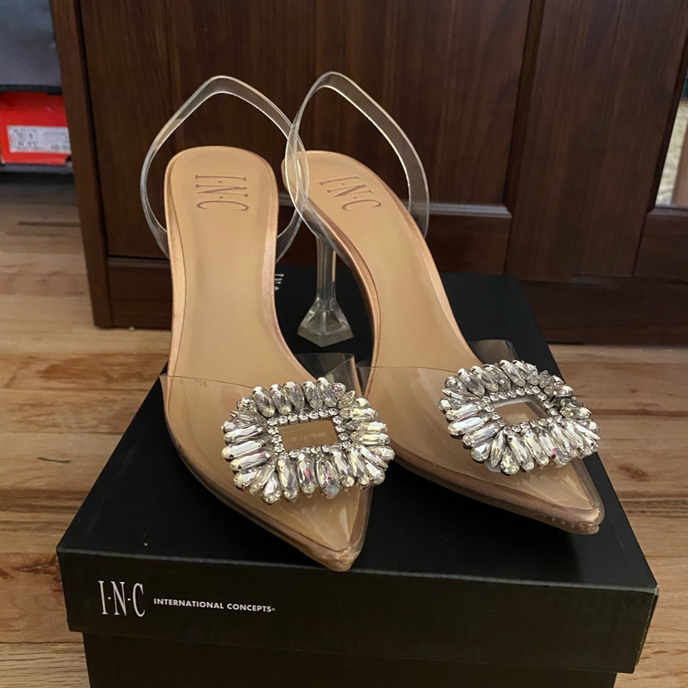 Scienna Vinyl Slingback Pumps